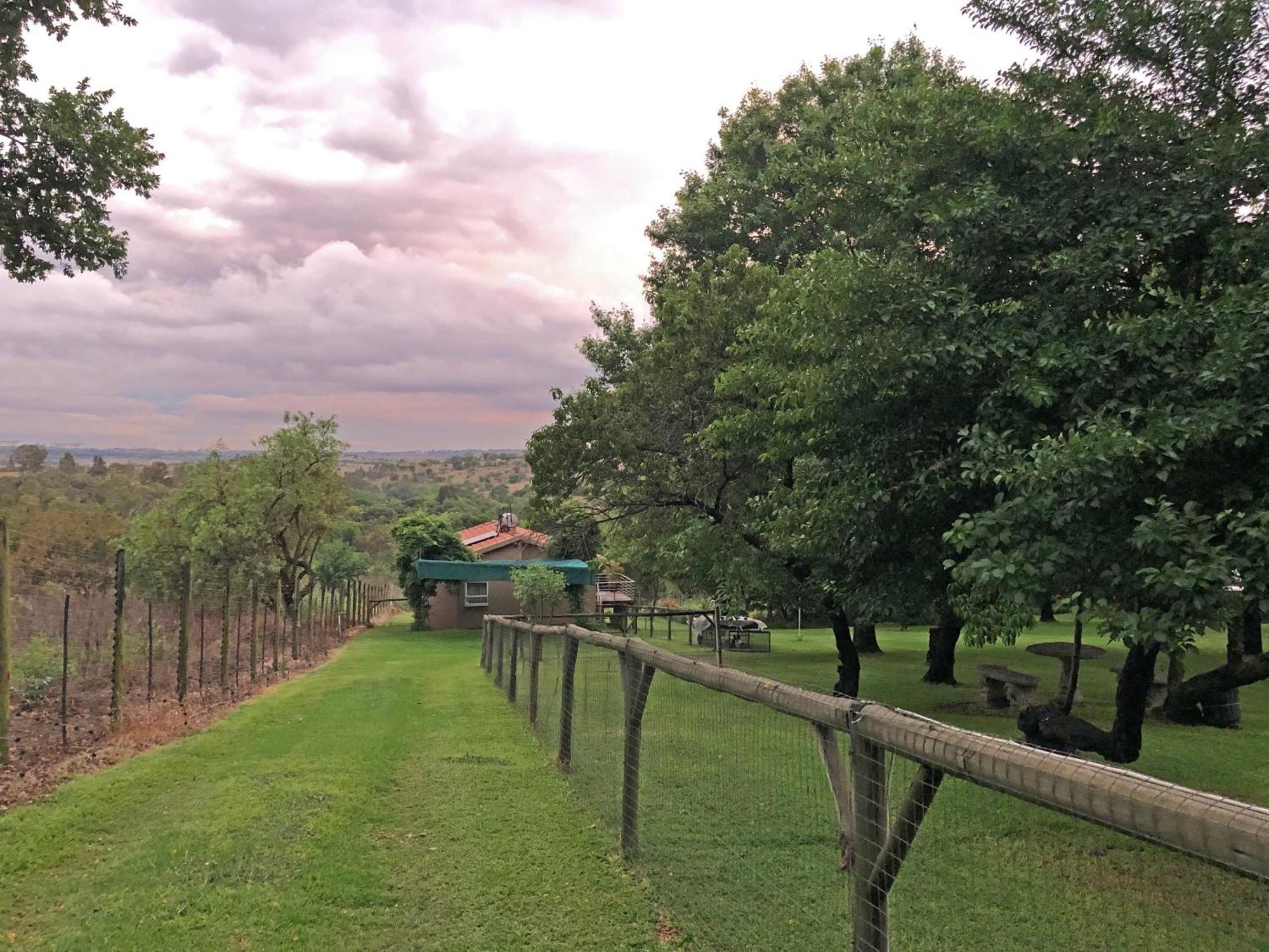 Hills And Dales Accommodation Lanseria Quarto foto